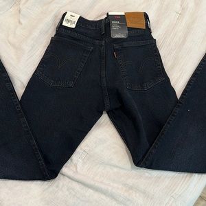 Levi’s wedgie black jeans size 23